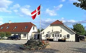 Brændekilde Bed&Breakfast